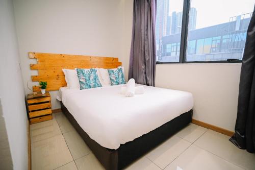 Bandar Baru Salak Tinggi Hotel | Swing & Pillows - KLIA 1, KLIA 2 Salak Tinggi