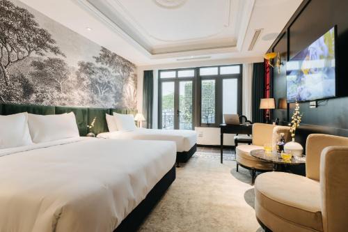Hang Trong Hotel | SWORD LAKE Hotel