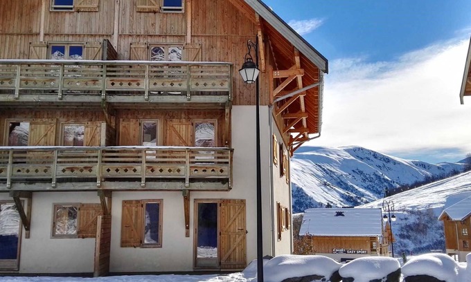 Saint-Sorlin-d'Arves Condo | Sybelles Ski Area | Sleeps 10 | Slope-side Comfort