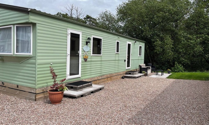 Westbrook Court Cottage | SYLVAN, family friendly, with a garden in Hay-On-Wye