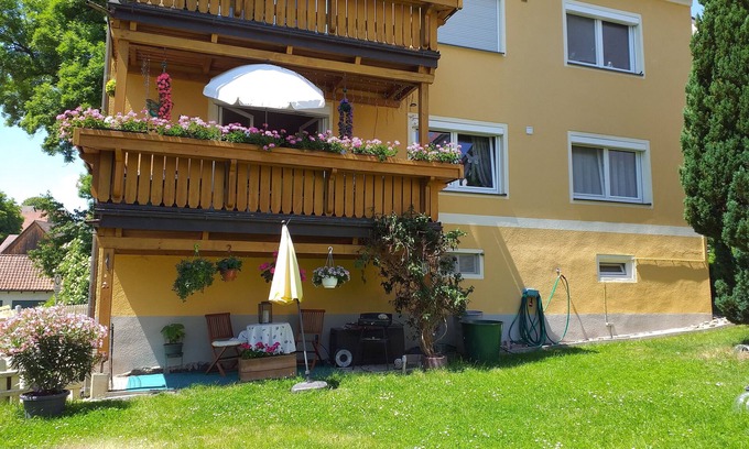 Trausnitz Condo | Sylvia's castle view