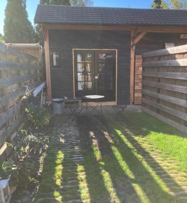 Vollenhove Ski Chalet | t' Schuurtje