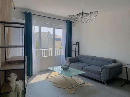 Saint-Serge Apartment | T1 bis cosy et spacieux - wifi - parking gratuit