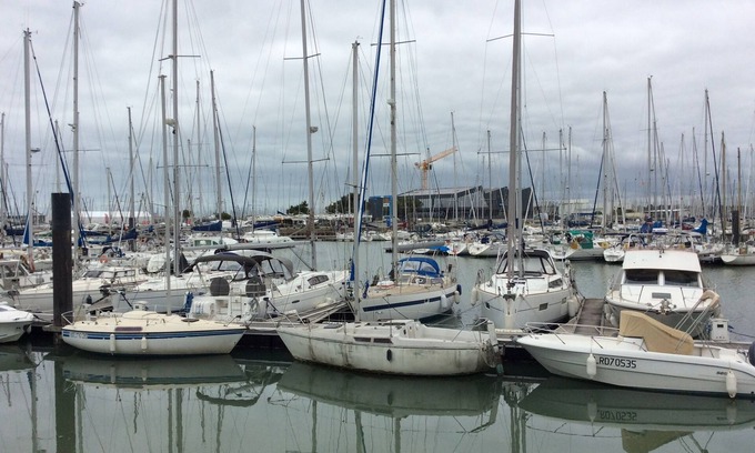 La Rochelle Apartment | T1Bis view of the Marina and Swimming Pool