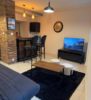 Cordes-sur-Ciel Apartment | T2 élégant au cœur de Cordes