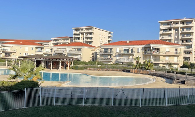 Antibes Condo | T2 46m2 apartment with 12m2 terrace overlooking the estate's superb swimming pool