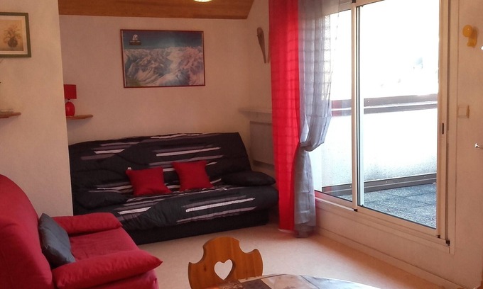 Saint-Lary-Soulan Apartment | T2 apartment for 2 to 4 people in the heart of the village, IDEAL FOR CURISTS.
