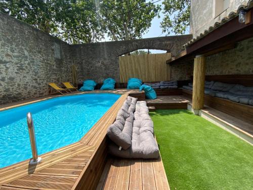 Homps Apartment | T2 bord du canal du midi piscine