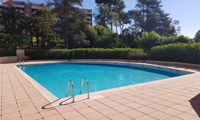 La Bocca Nord Apartment | T2 CANNES LA BOCCA 50M2+PRIVATE PARKING, SWIMMING POOL, TENNIS GOLF COURSE