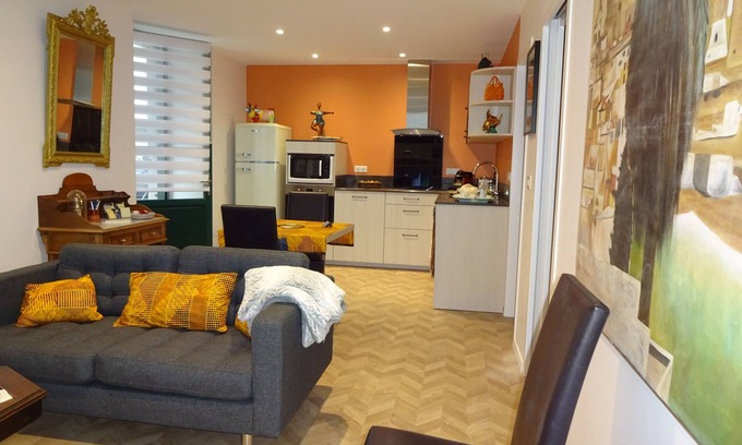 Saint-Jean-de-Luz City Center Apartment | T2 en RDC Proche de la mer Uniquement en Bail Mobilité