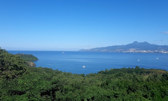 Trois-Ilets Apartment | T2 exceptional view of Fort de France bay