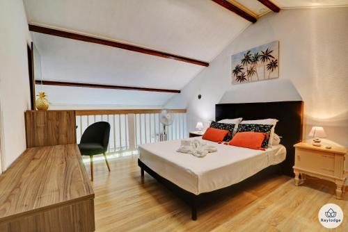 St Gilles-les-Bains Apartment | T2 - Le Reflet d'O 3 étoiles - 50 m2 - Saint Gilles Les Bains