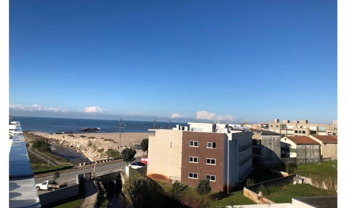 Apulia Apartment | T2 na Primeira Linha do Mar