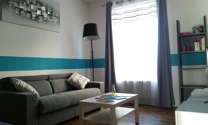 Mont d'Arene Apartment | T2 near the center, station, ARENA, Roosevelt