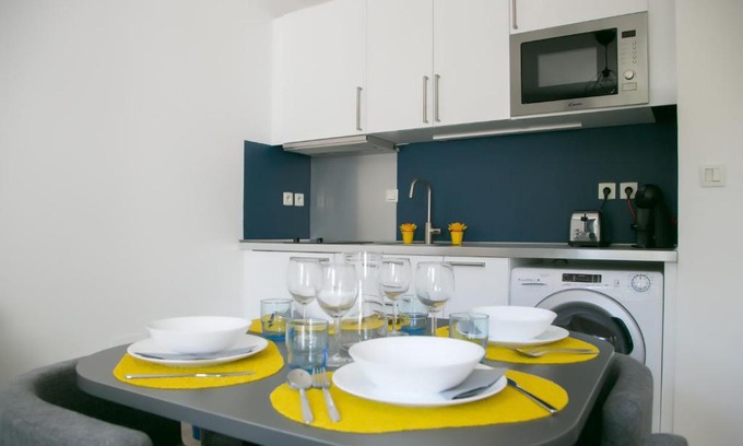 Gambetta Apartment | T2 proche Centre historique Gare St-Roch avec Parking