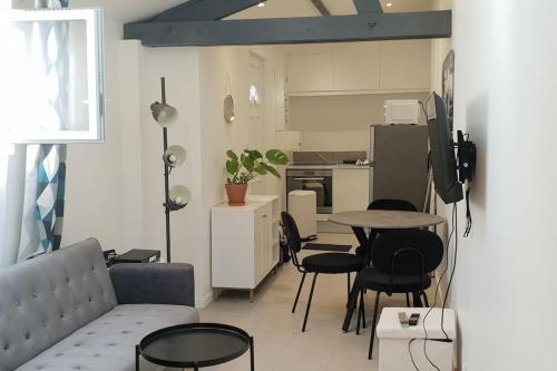 Dammarie Les Lys Apartment | T2- secteur Gare, Tribunal judicaire de Melun