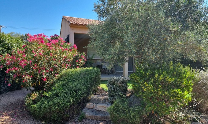 Porto-Vecchio Villa | T3 55 M2 villa sleeps 4 terrace and garden near the beaches and amenities