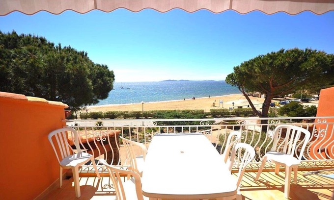 La Londe-les-Maures Apartment | T3 * APARTMENT 10m from the BEACH with SEA VIEW & HEATED POOL (8)