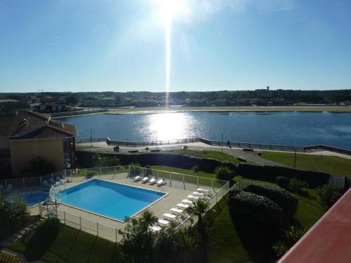 Vieux-Boucau-les-Bains Apartment | T3 Duplex avec Terrasse, Piscine et Parking à Vieux-Boucau - FR-1-379-115