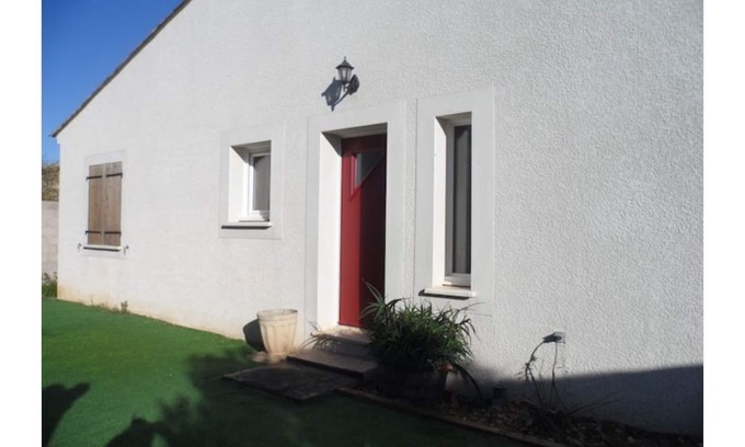 Paulhan House | T4 single-storey villa