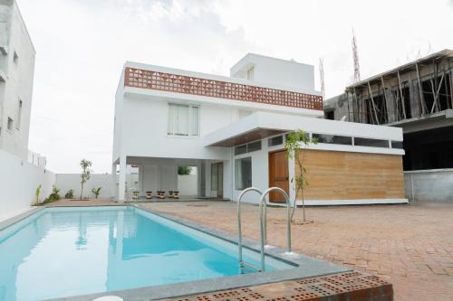 Covelong Beach Villa | Taara Villa