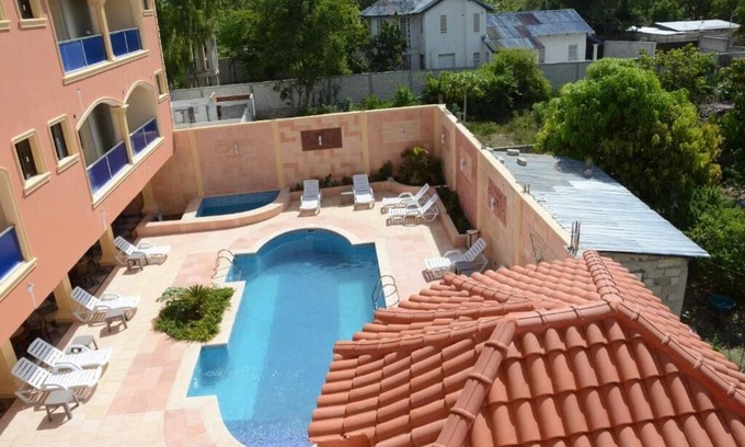 Tabarre Hotel | Tabarre's Palace