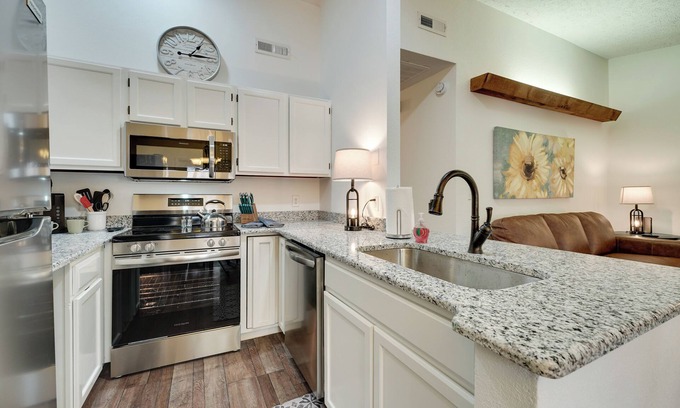 Kimberling City Apartment | Table Rock Lake Condo 3 Mi to Boat Ramp!