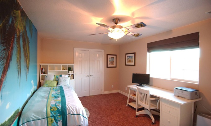 Parowan Bed & Breakfast | Tacit Shadow - Single/Queen Sleeps 3