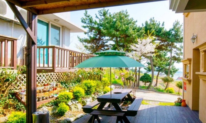 Taean House | Taean Versailles Pension