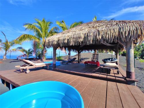 Papara House | TAHITI - Bungalow Taharuu Surf Hoe