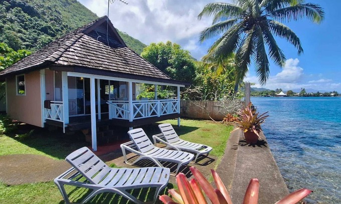 Papara House | TAHITI - Bungalow Tiamao Tipanier Sea View