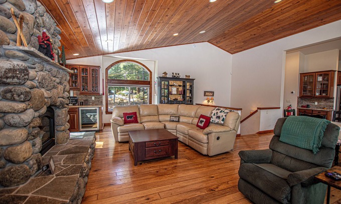 Carnelian Bay House | Tahoe Haven by Hauserman Rental Group