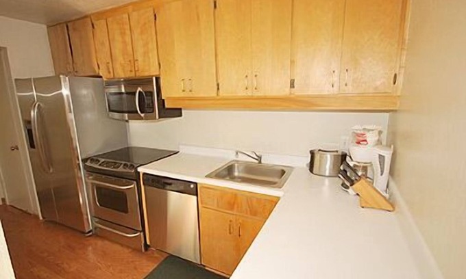 Tahoe Keys Condo | Tahoe Keys Condo with Private Boat Dock - sleeps 6- 48 Ala Wai~
