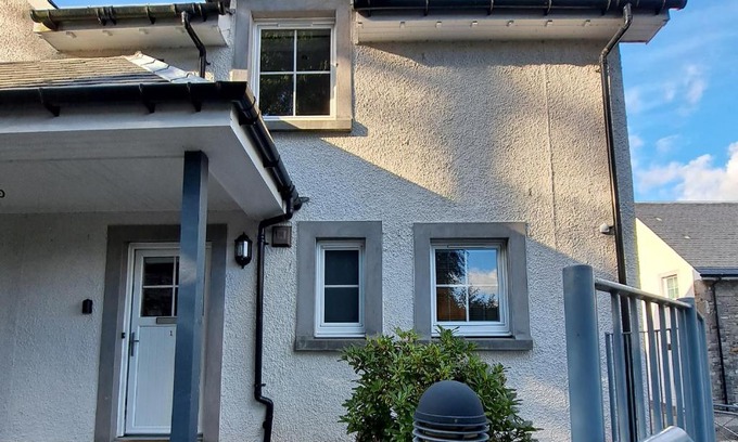 Killin House | Taigh Geal