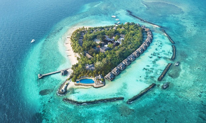 Hembadhu Island Resort | Taj Coral Reef Resort & Spa Maldives – A Premium All Inclusive Resort