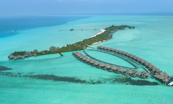 Emboodhu Finolhu Resort | Taj Exotica Resort And Spa