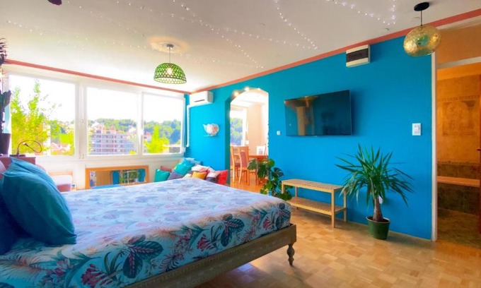 Ljubljana City Centre Apartment | Taja's Jungle in the Sky