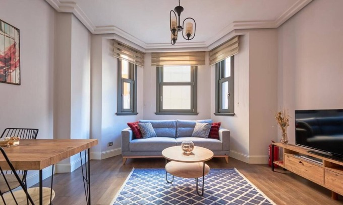 Talimhane Apartment | Taksim Lagirio Residence - Standard Triple Room