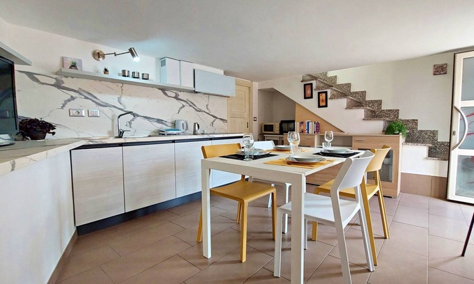 Olmedo House | Talia - Three Bedroom House, Sleeps 4