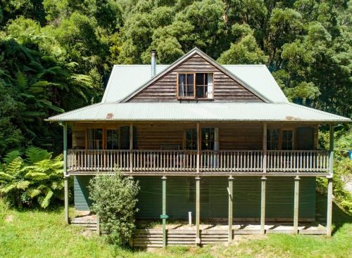Apollo Bay House | Tall Trees Eco Retreat