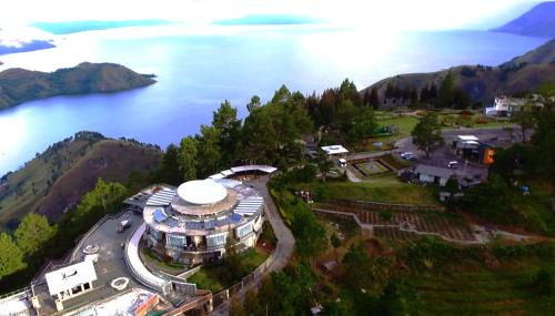 Merek Resort | Taman Simalem Resort