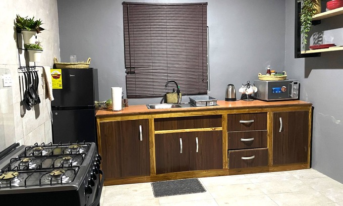 Tamale House | Tamaniroom- a Private 1bed