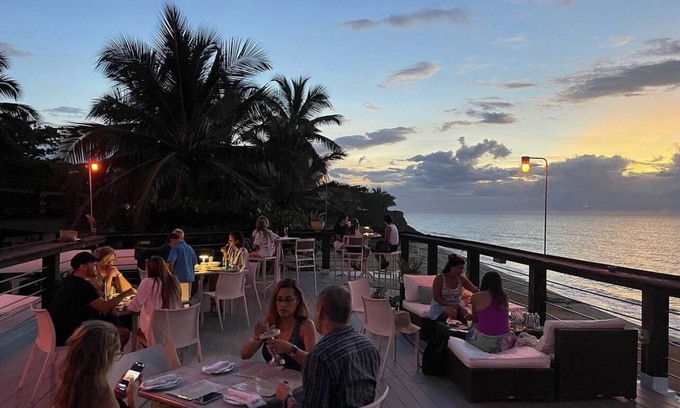 Puntas Hotel | Tamboo Beside the Pointe
