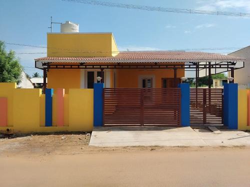 Thanjavur House | Tamil Home Stay with Kitchen