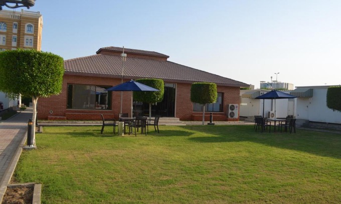 Al Khobar Hotel | Tamimi Western Compound