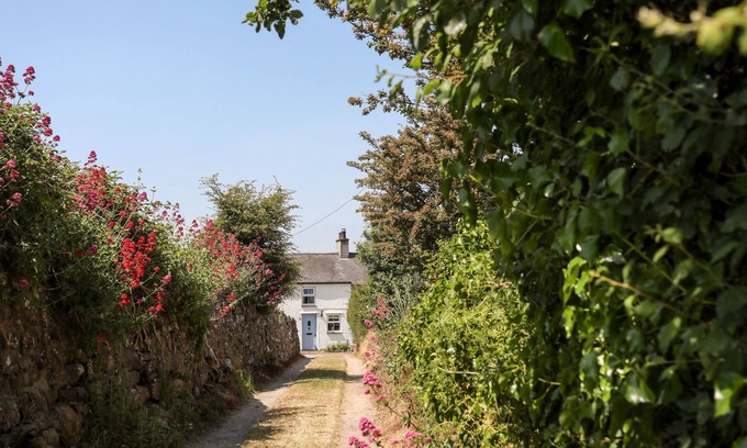 Llanengan Cottage | TAN Y FYNWENT, pet friendly, character holiday cottage in Abersoch