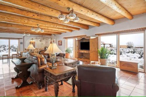 El Prado House | Taos Views Forever