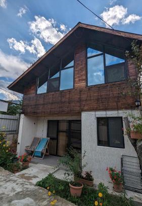 Ambrolauri House | Taripiri