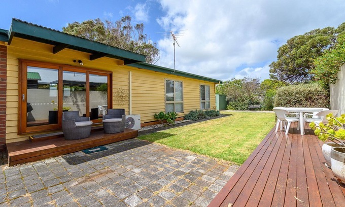 Cape Paterson House | Tarooh Blue Beach House - 14 Tarooh Street, Cape Paterson