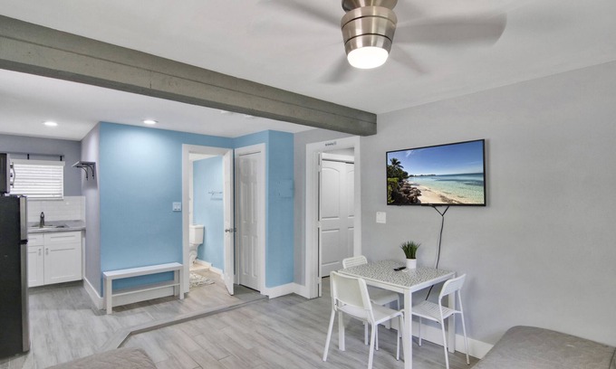 Tarpon River House | Tarpon River Retreat